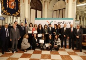 Foto-de-familia-Entrega-Premio-Periodismo-Foro-Transfiere-12-02-2019.jpg_1532302283 Premio-Periodismo-Foro-Transfiere